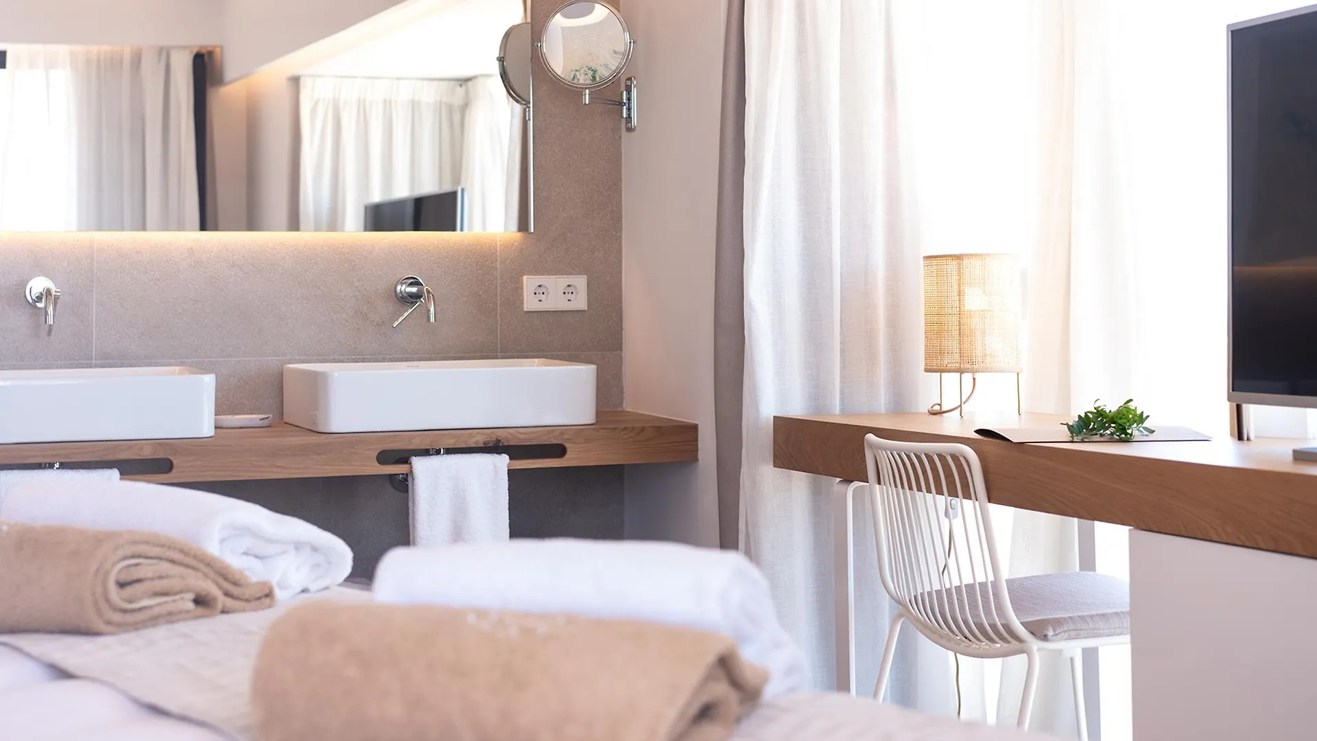 Ynaira Hotel & Spa Ariany
