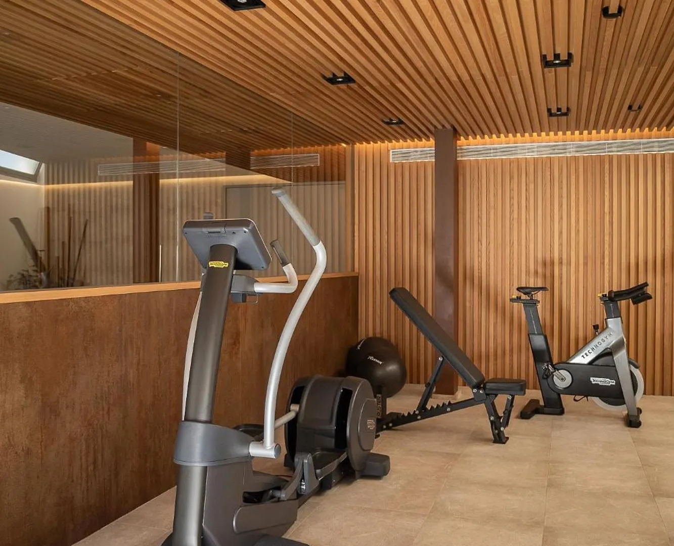 Ynaira Hotel & Spa Ariany