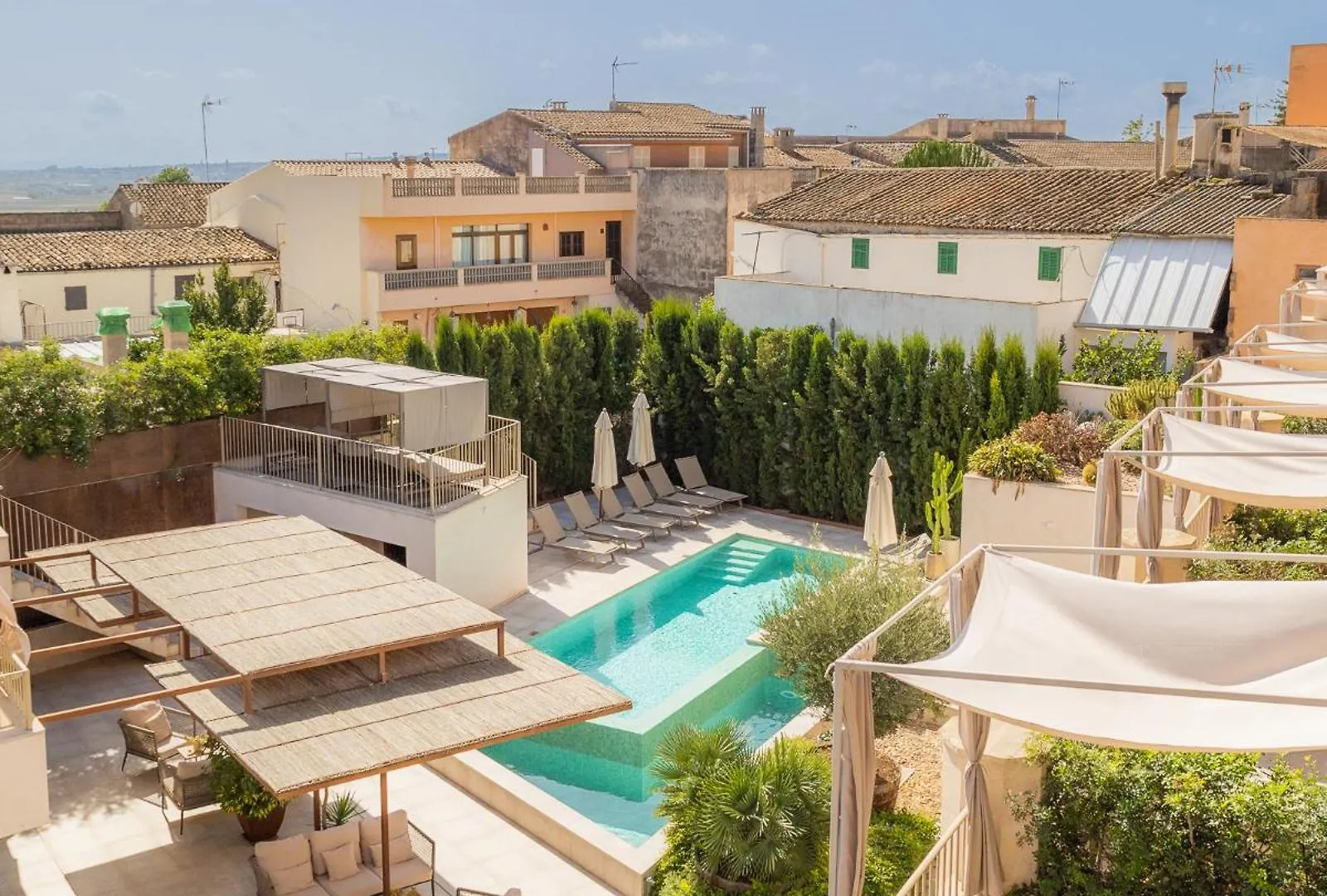 Ynaira Hotel & Spa Ariany